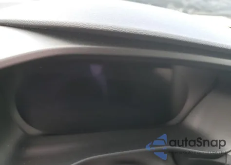 2023 Volvo Xc40 Plus z USA, uszkodzony, nr VIN YV4L12UW7P2066772